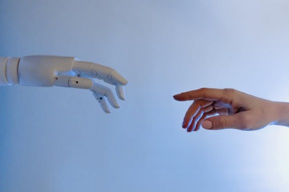 Freelancing with AI: Advantages, Challenges, and Opportunities