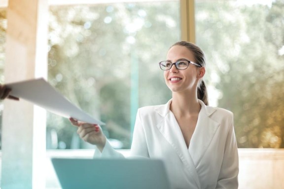 how many hours is a successful blog